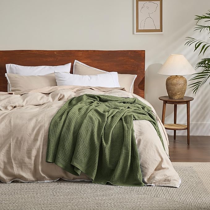 Bedsure 100% Cotton Large Throw Blanket for Couch 50x70 inches - Breathable and Soft, Waffle Weave Throw Blanket for Office, Olive Green