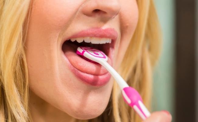 Soft Bristles Tongue Brush for orabrush - Gentle on Gag Reflex，Ergonomic Design, Freshens Breath for Improved Dental Hygiene，4 Tongue Scrapers - 4 pack
